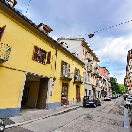 Modern Apartment Piazza Statuto Porta Susa Fs Turin Exterior foto