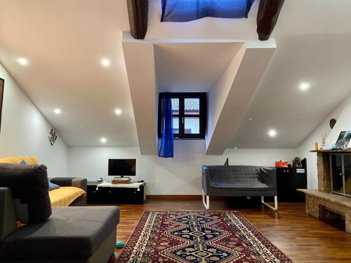 Modern Apartment Piazza Statuto Porta Susa Fs Turin Exterior foto